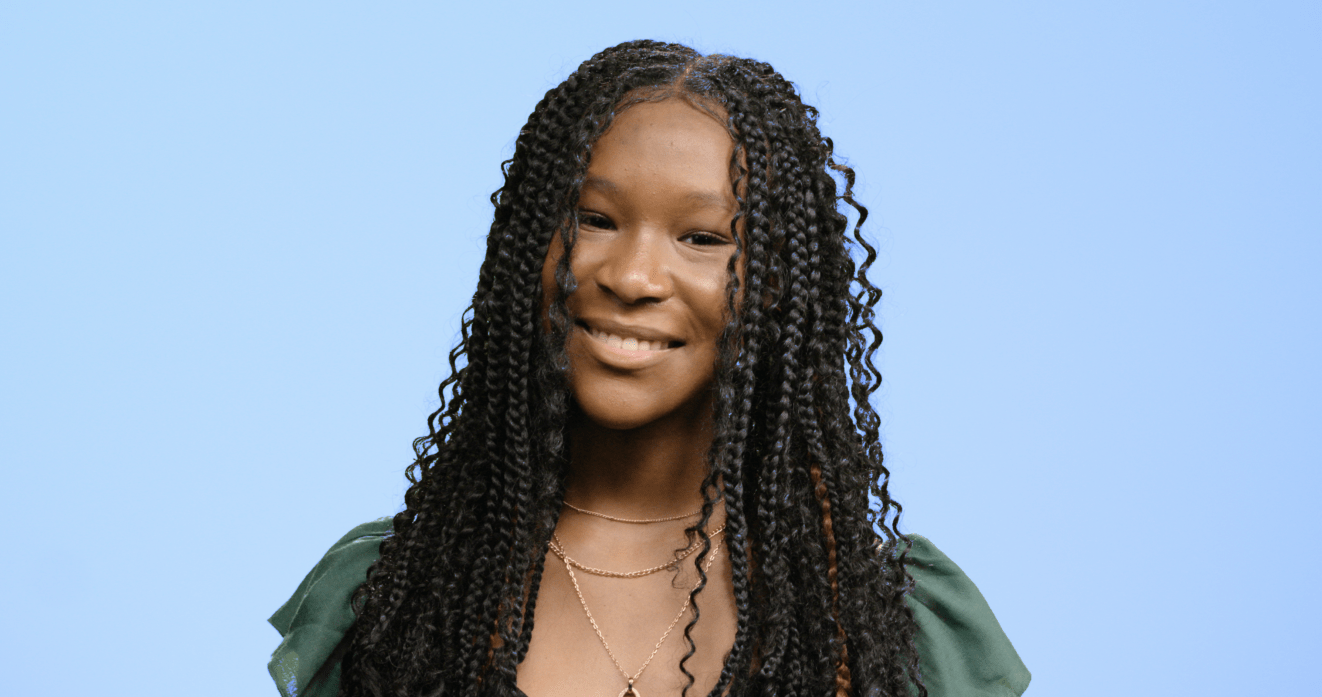 A picture of Prielle Lior in front of a blue background
