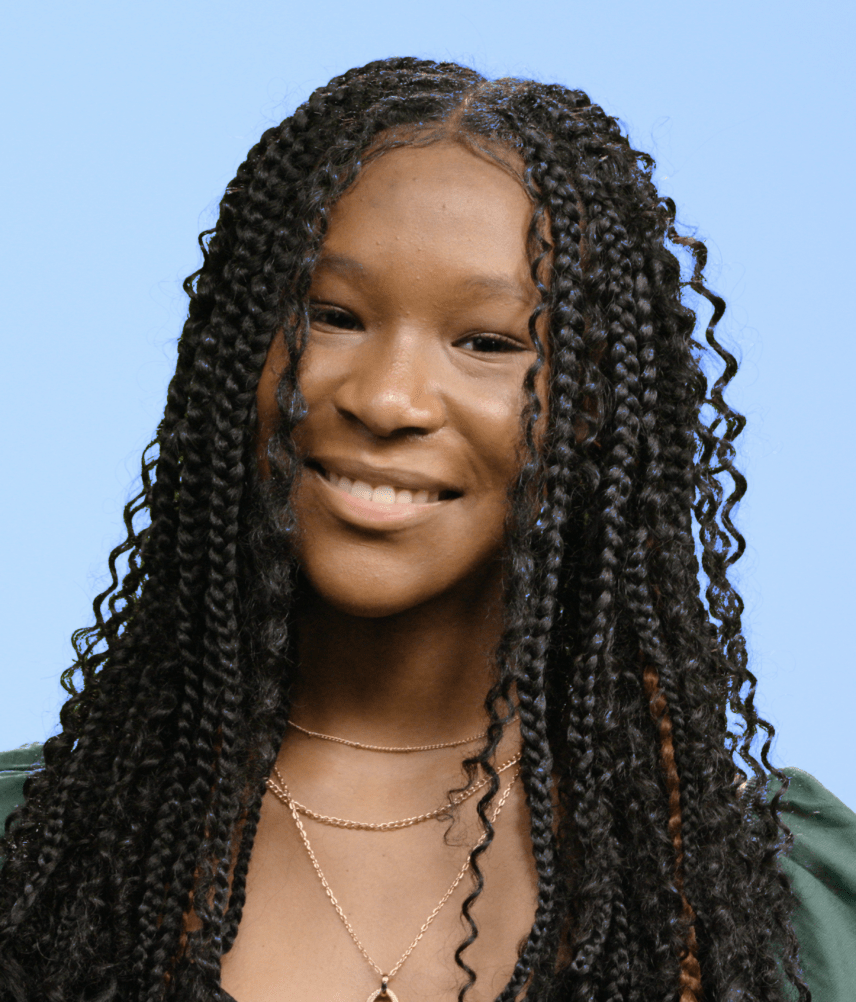 A picture of Prielle Lior in front of a blue background
