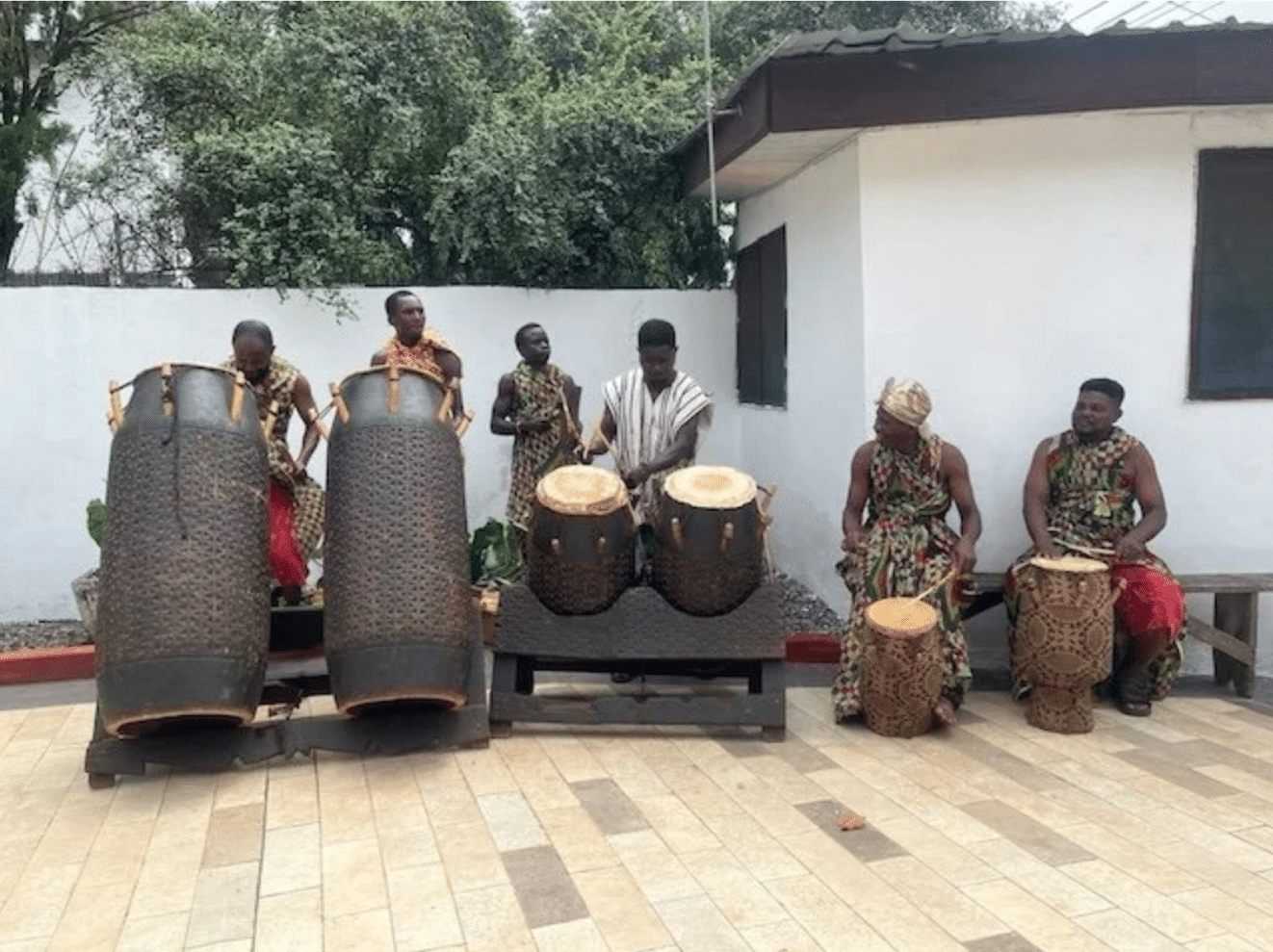 A picture of Fontonfrom drummers in Ghana